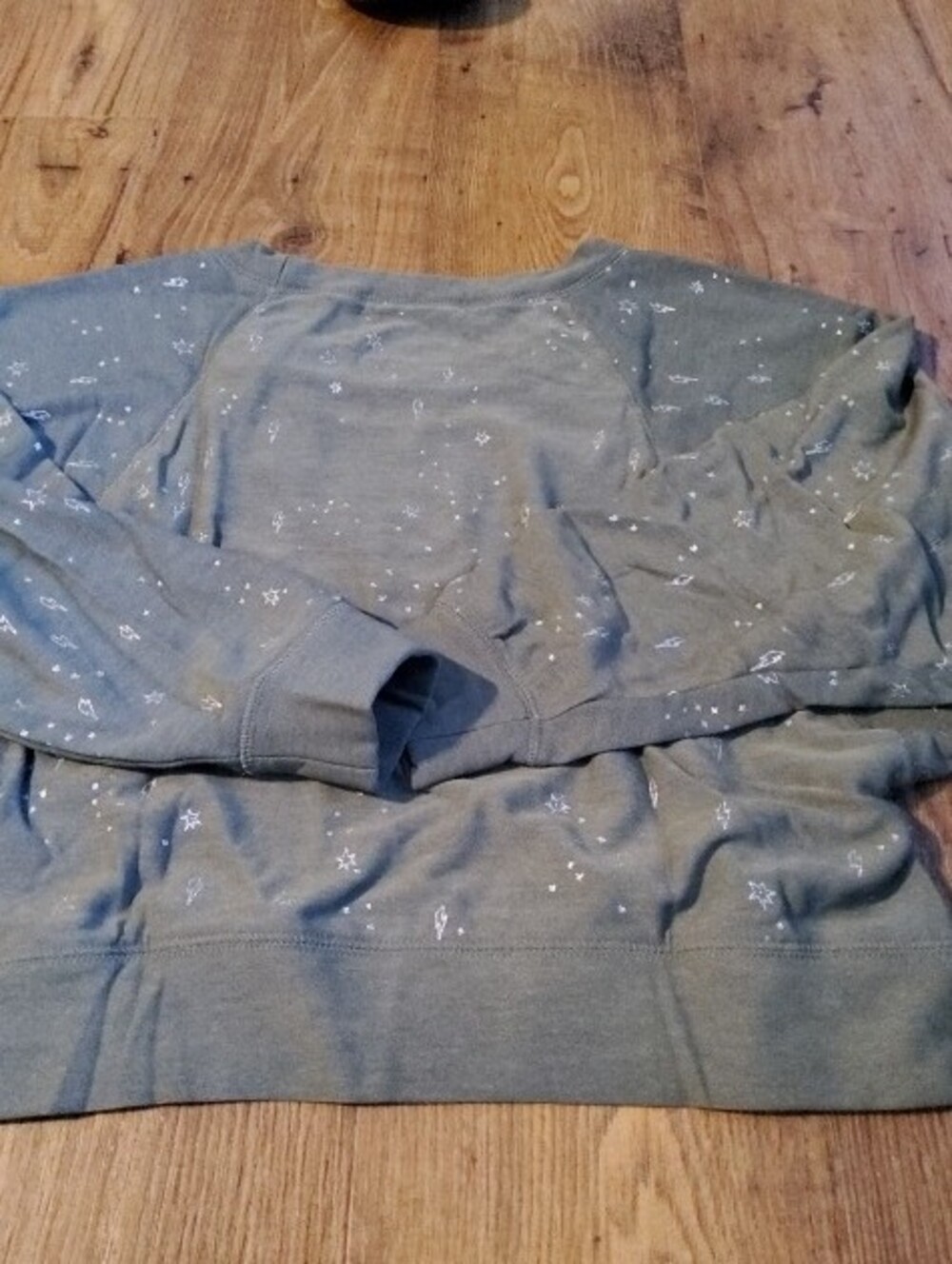 Chaser Cropped Batwing Pullover NIP NWT Medium So Cute! - Picture 11 of 16